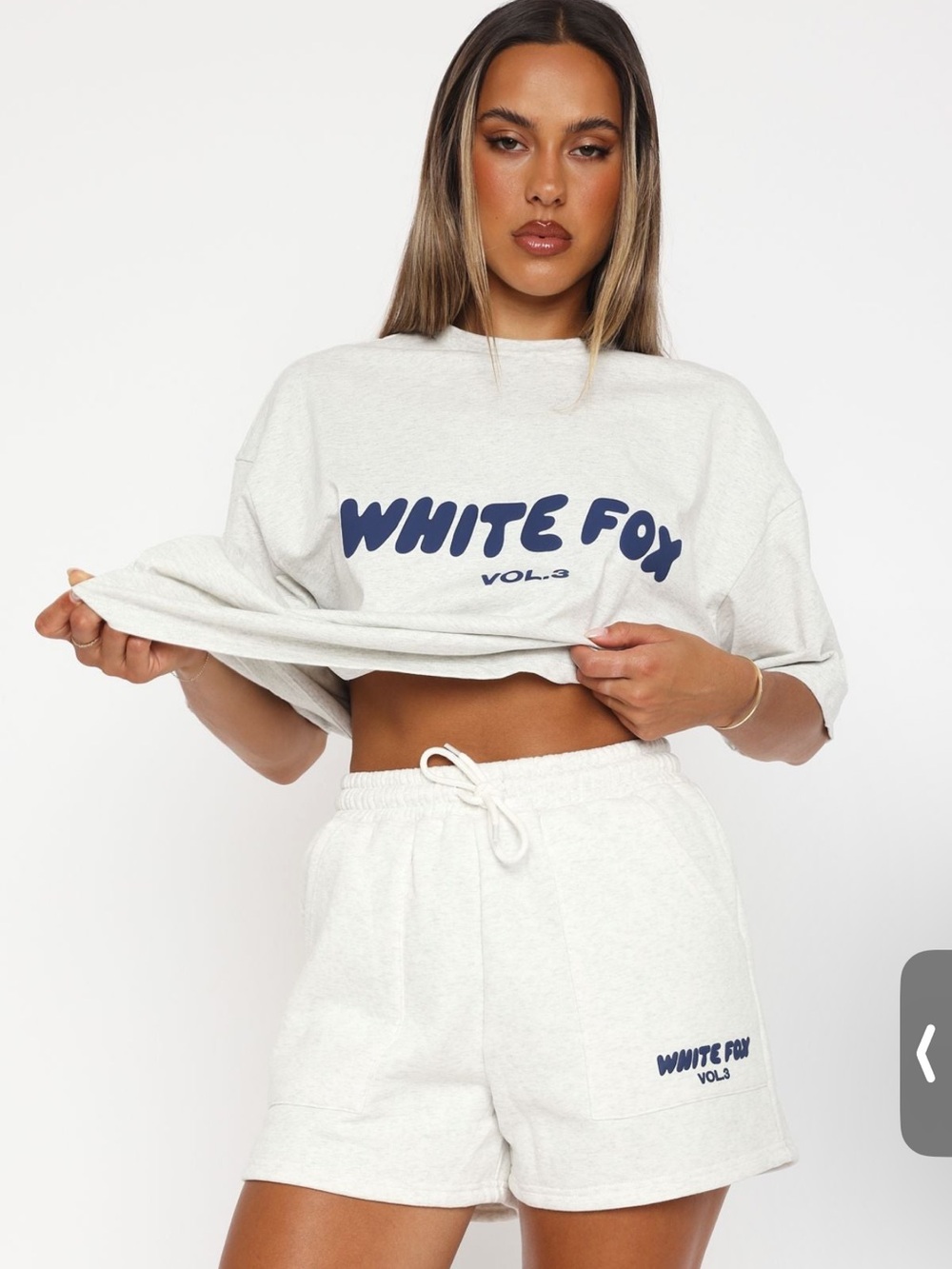 White Fox Off Stage - Mineral Gray